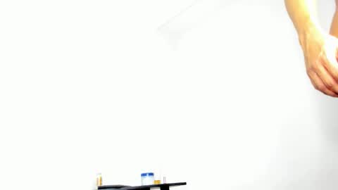 latinebonyts online show from November 8, 5:40 am