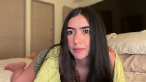 Snapshot of latinella chatting on May 13, 3:59 am Hi - online show from May 13, 3:59 am