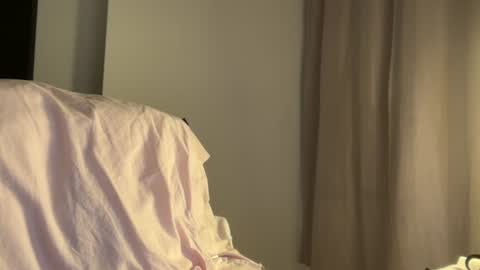 Snapshot of latinella chatting on June 10, 2:45 am Hi - online show from June 10, 2:45 am