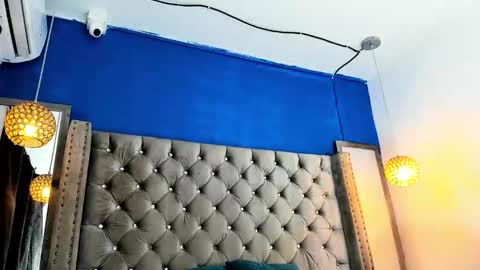 Zeus online show from November 14, 4:22 am