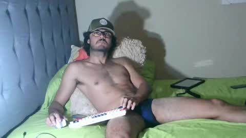 latinincognito online show from May 31, 3:58 am