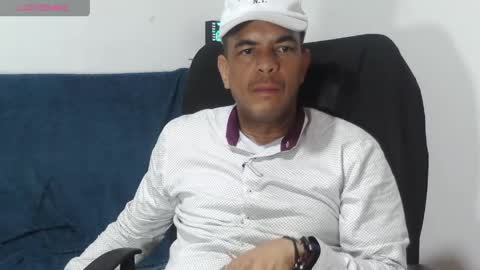 Snapshot of latinmartin254 chatting on May 14, 1:12 am latinmartin254 online show from May 14, 1:12 am