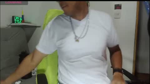 latinmartin254 online show from July 15, 1:33 am