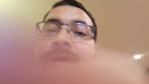 Snapshot of latino_daddy93 chatting on December 17, 3:34 am latino_daddy93 online show from December 17, 3:34 am