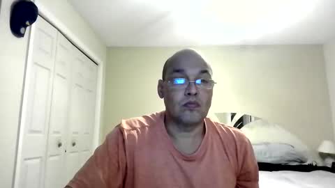 Snapshot of latinoinfla chatting on November 16, 11:21 pm latinoinfla online show from November 16, 11:21 pm