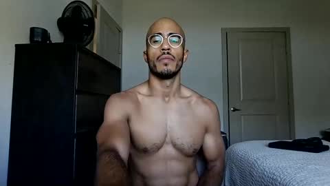 latinomixedbbc online show from November 12, 5:13 pm