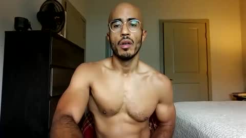 latinomixedbbc online show from November 19, 3:45 pm