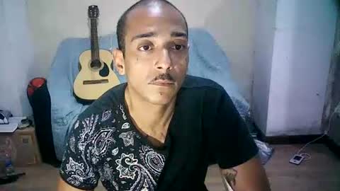 latinounder online show from June 24, 3:05 am