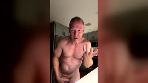 Snapshot of latitude33ginger chatting on December 23, 5:38 am latitude33ginger online show from December 23, 5:38 am