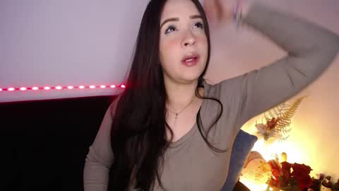 lau_24 online show from February 17, 2:19 am