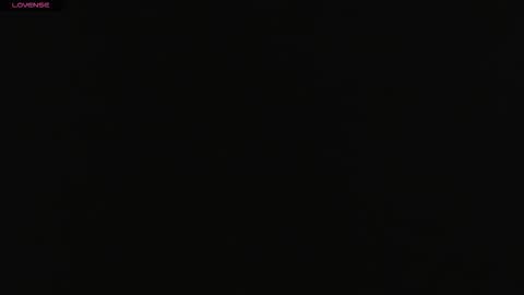 Snapshot of lau_sexyhot_1 chatting on November 21, 7:01 pm sexy hot online show from November 21, 7:01 pm