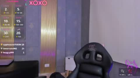 laulin_tay online show from July 4, 3:02 am