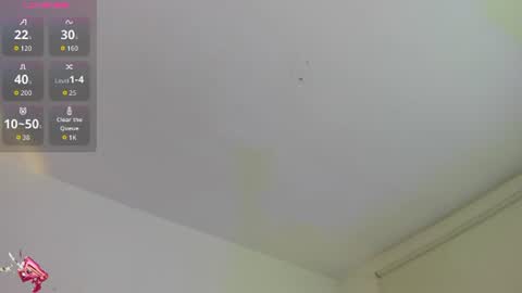 laulin_tay online show from July 20, 3:54 am