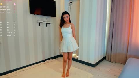 Lauma online show from February 15, 5:04 am