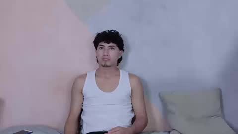 Snapshot of laura_and_kevin chatting on September 8, 2:16 pm laura_and_kevin online show from September 8, 2:16 pm