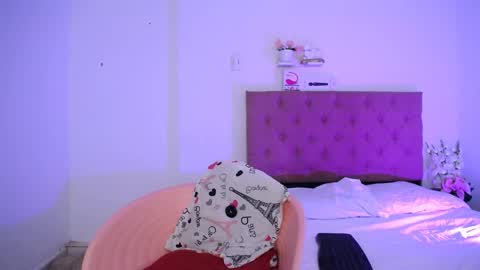 LAURA online show from January 17, 6:12 pm