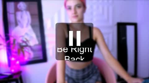 LAURA online show from February 9, 1:00 am