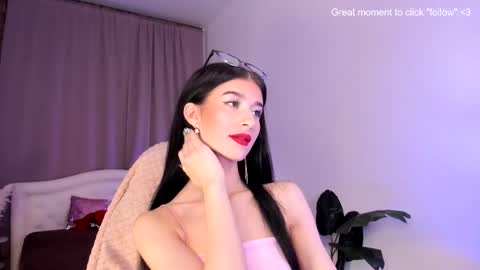 Snapshot of laura_coy chatting on September 17, 7:37 pm Laura online show from September 17, 7:37 pm