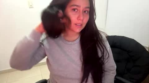 Snapshot of laura_d23 chatting on December 2, 11:56 pm laura online show from December 2, 11:56 pm