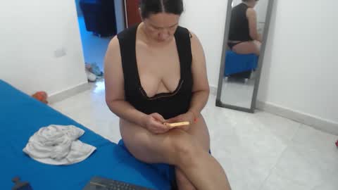 Snapshot of laura_foxx2379 chatting on January 9, 4:54 pm laura_foxx2379 online show from January 9, 4:54 pm