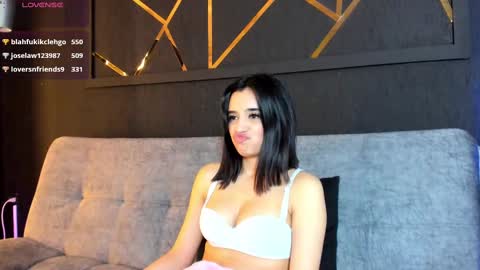 Laura online show from March 1, 9:18 am