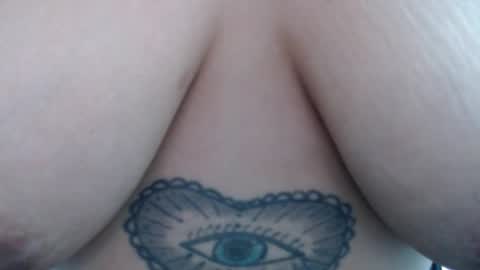  Laura  online show from December 18, 3:29 pm