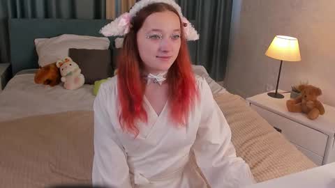 laura_kelley1 online show from November 17, 7:58 am