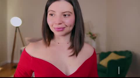 Snapshot of laura_lee chatting on February 15, 2:58 am Laura Lee. online show from February 15, 2:58 am