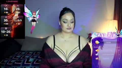 Laura online show from February 28, 8:28 pm