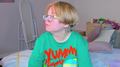 Laura online show from March 13, 7:59 am