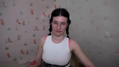 Laura online show from April 28, 5:45 am