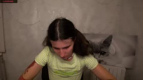 Snapshot of lauradre_ chatting on July 20, 10:39 am Laura online show from July 20, 10:39 am