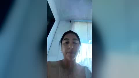 laurasierra online show from June 21, 10:23 pm