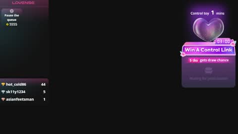 Snapshot of laurasofia45 chatting on May 16, 11:20 am Laura Sofia online show from May 16, 11:20 am