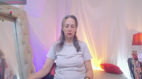 Laura Sofia online show from July 3, 8:10 am