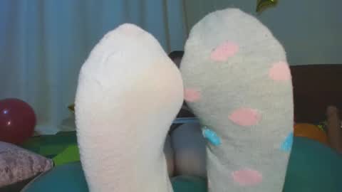 Snapshot of laureen777 chatting on January 28, 1:39 am laureen777 online show from January 28, 1:39 am