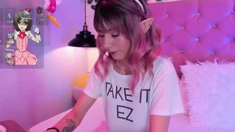 Lauren evans9 online show from October 18, 12:02 am