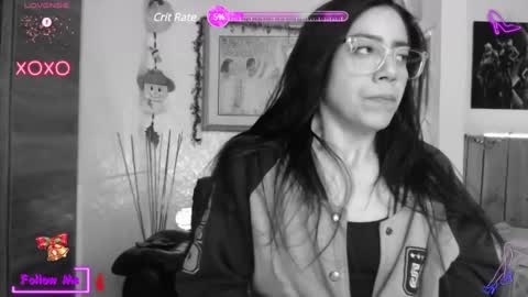 Lauren online show from January 3, 11:44 pm