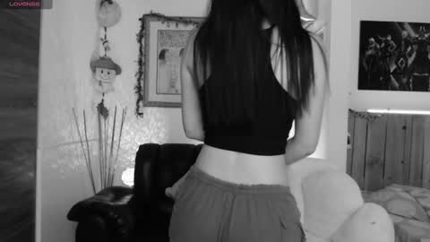 Lauren online show from January 7, 6:48 am