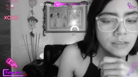 Lauren online show from January 8, 8:07 pm