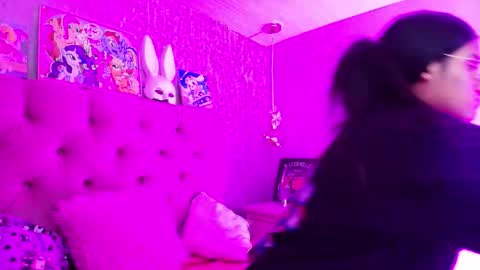 Laurene online show from February 1, 4:11 am