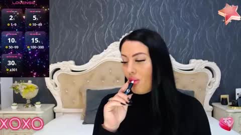 Snapshot of laurenjenssen chatting on December 27, 8:56 am Laura online show from December 27, 8:56 am