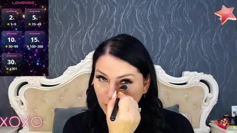 Snapshot of laurenjenssen chatting on January 26, 9:08 am Laura online show from January 26, 9:08 am