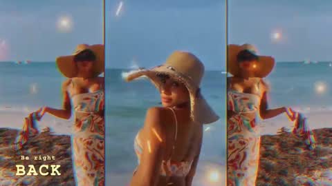 Snapshot of laurensaenz chatting on February 14, 12:14 pm Lauren Saenz online show from February 14, 12:14 pm