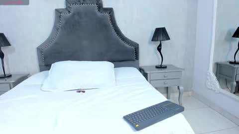 Lauren  online show from October 2, 4:03 pm