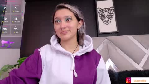 Snapshot of laurent_elis_ chatting on October 12, 4:44 am Laurent Elis online show from October 12, 4:44 am