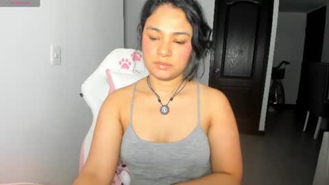 daniela angel     online show from July 25, 10:24 am