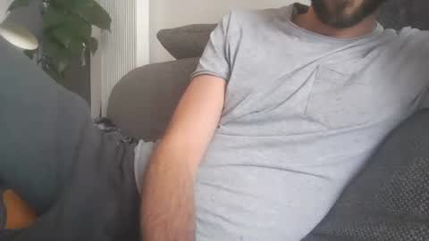 Snapshot of laurenthod chatting on February 18, 2:16 pm laurenthod online show from February 18, 2:16 pm