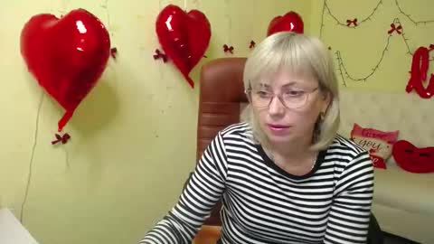 Lauren online show from February 15, 12:14 pm