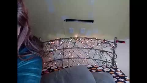 Lauren online show from December 4, 6:49 pm